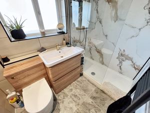 Bathroom- click for photo gallery
